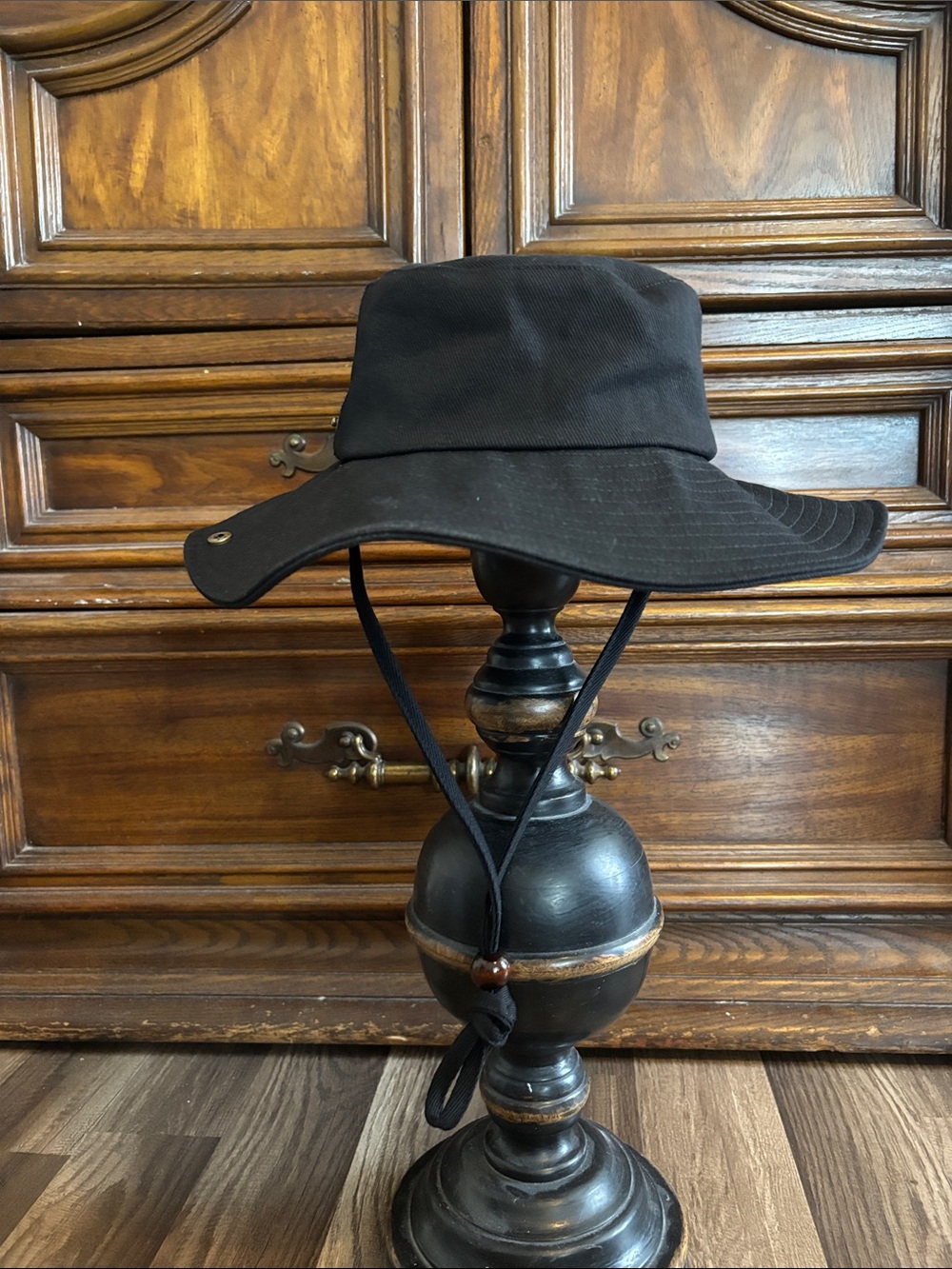NWT Wyeth Drawstring Bucket Hat